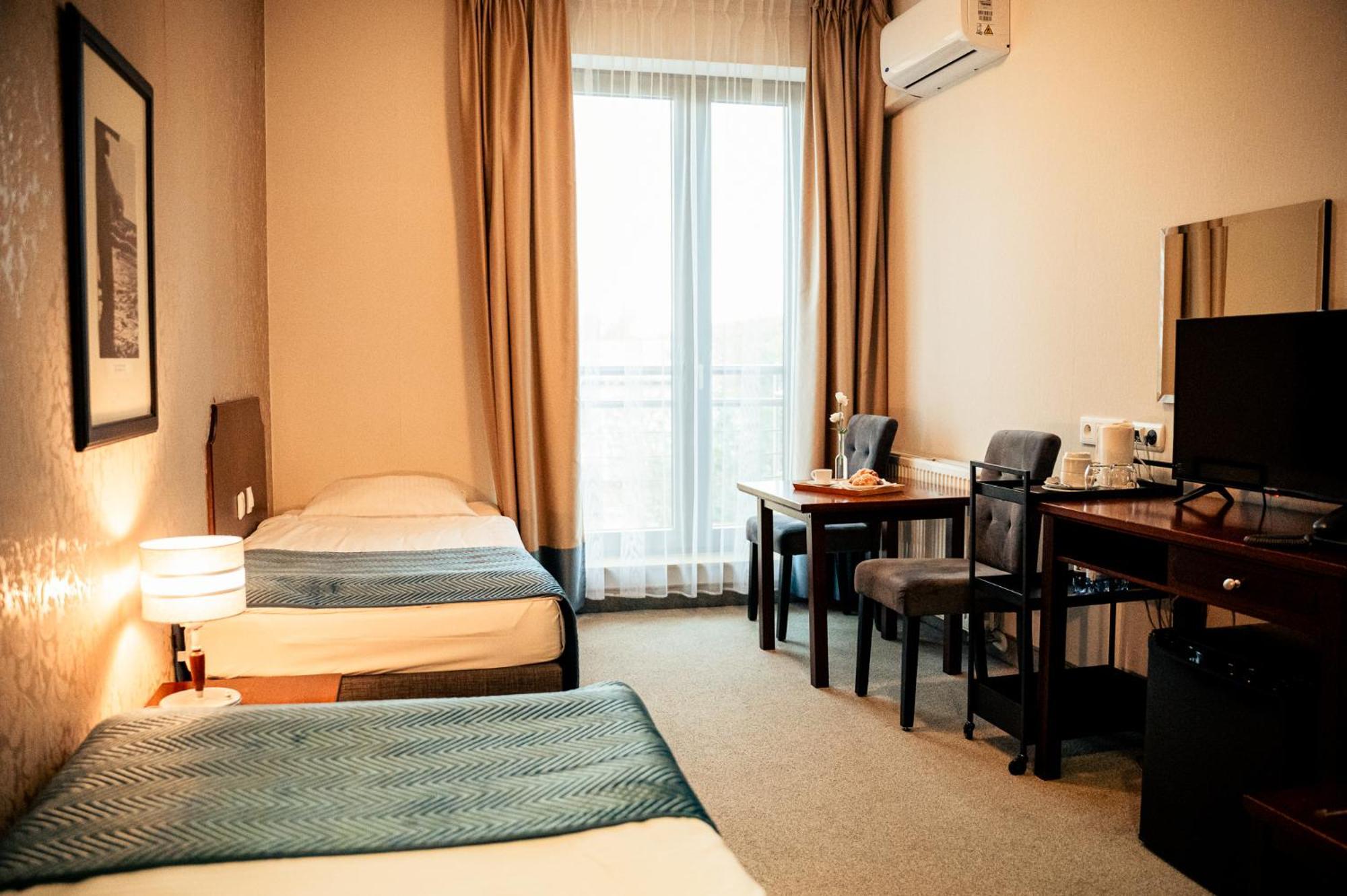 Hotel Kuracyjny Spa & Wellness Gdynia Exteriör bild