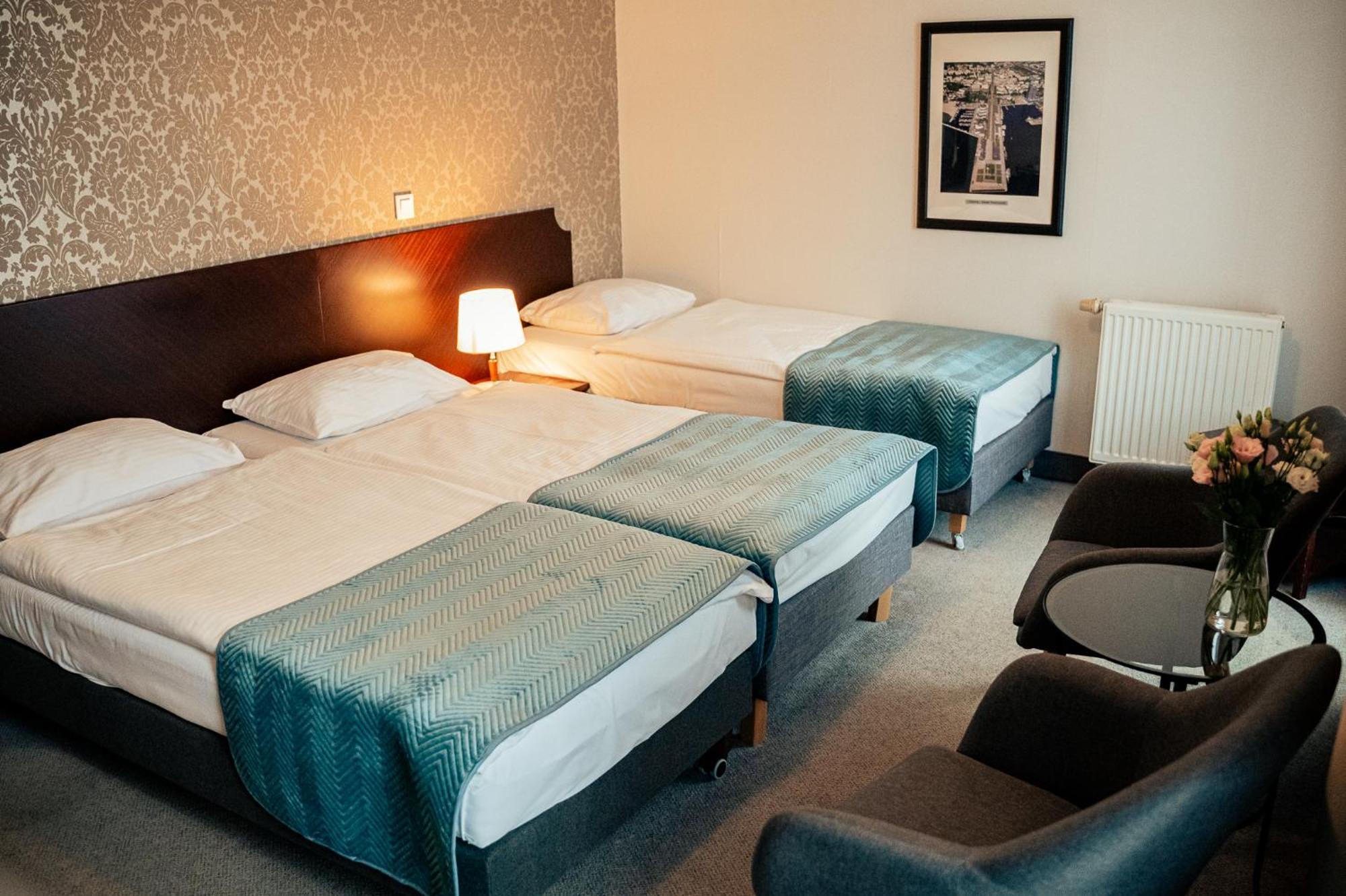 Hotel Kuracyjny Spa & Wellness Gdynia Exteriör bild